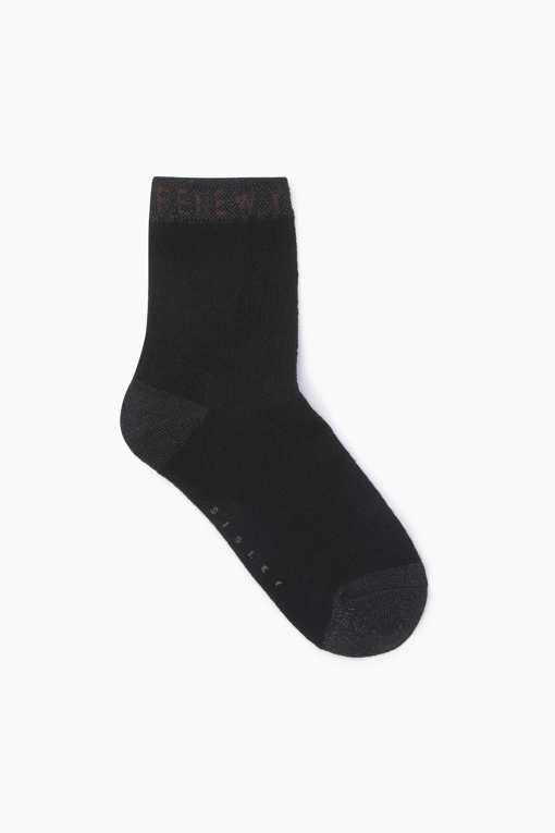 https://img.benettonmall.com/PARTS/KS/25F/SCSO04541BK_MB_D1.jpg