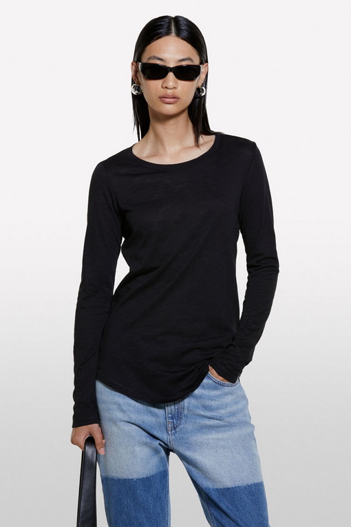 https://img.benettonmall.com/PARTS/KS/25S/3TNHL119SBK_MB_D0.jpg
