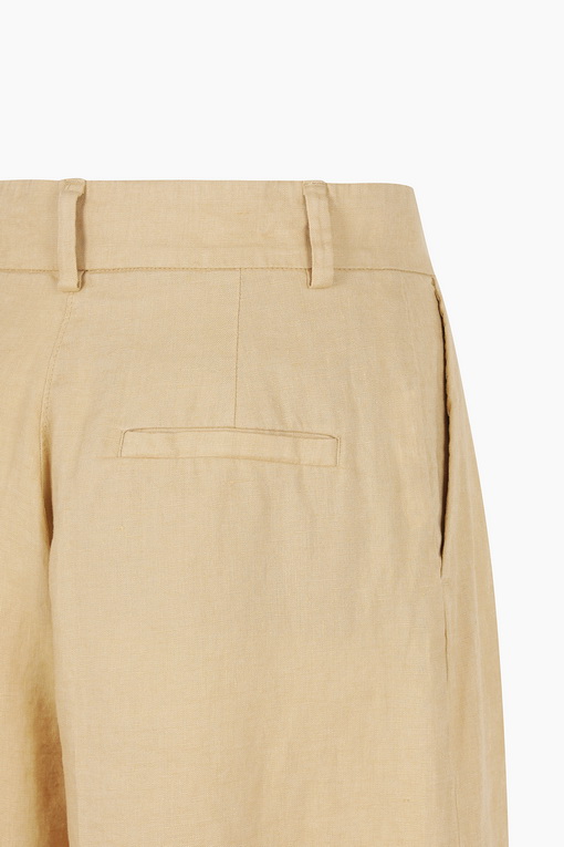 https://img.benettonmall.com/PARTS/KS/25S/4AGHL901KBE_MB_D3.jpg