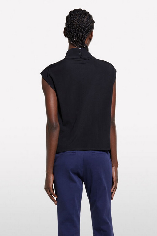 https://img.benettonmall.com/PARTS/KS/25S/5FNTLQ08PBK_MB_D2.jpg