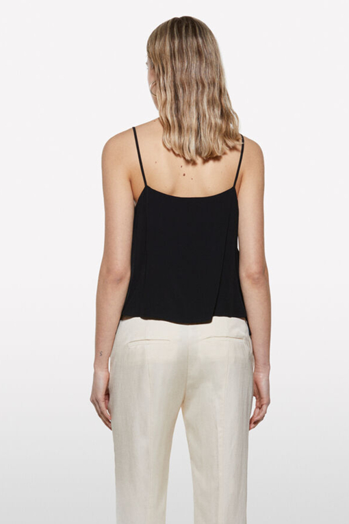 https://img.benettonmall.com/PARTS/KS/25S/5LNTLH01JBK_MB_D2.jpg