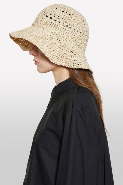 https://img.benettonmall.com/PARTS/KS/25S/6QDEWA014BE_MB_D1.jpg