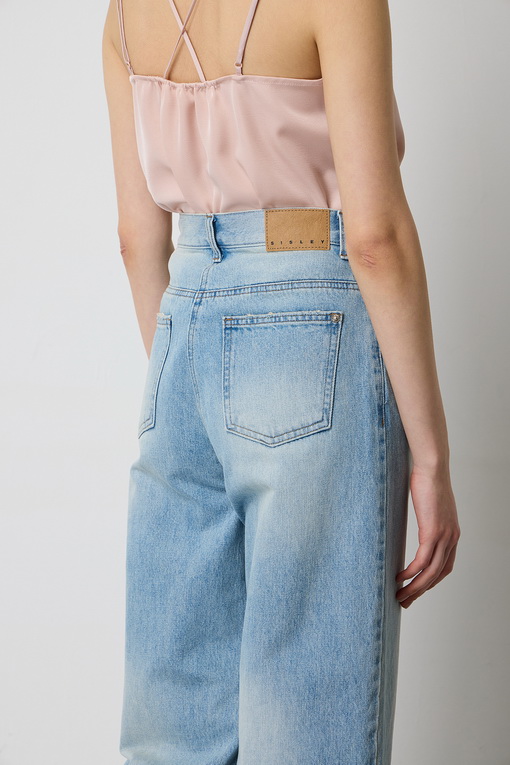 https://img.benettonmall.com/PARTS/KS/25S/SADP06511LB_MB_D5.jpg