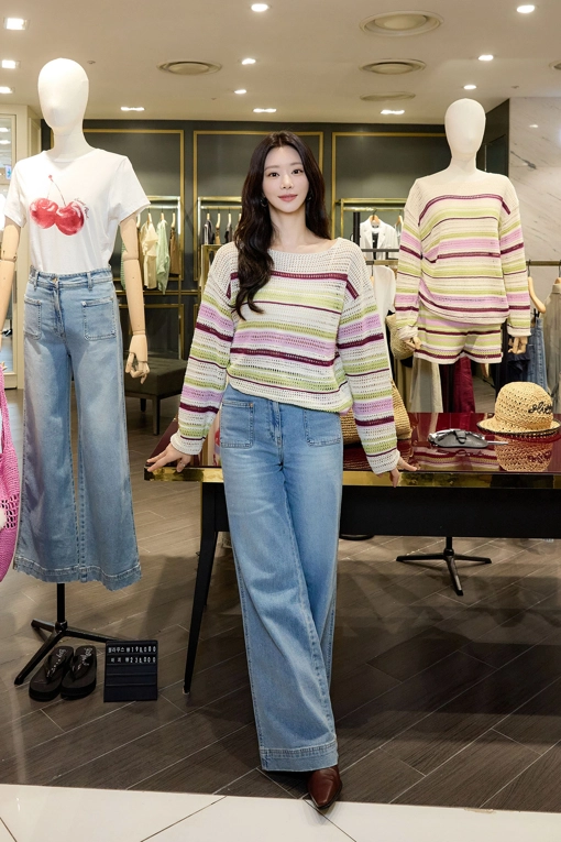 https://img.benettonmall.com/PARTS/KS/25S/SADP37531LB_MB.jpg