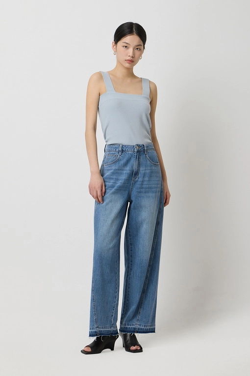 https://img.benettonmall.com/PARTS/KS/25S/SADP80531BL_MB.jpg