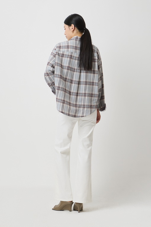 https://img.benettonmall.com/PARTS/KS/25S/SADP81531WH_MB_D2.jpg
