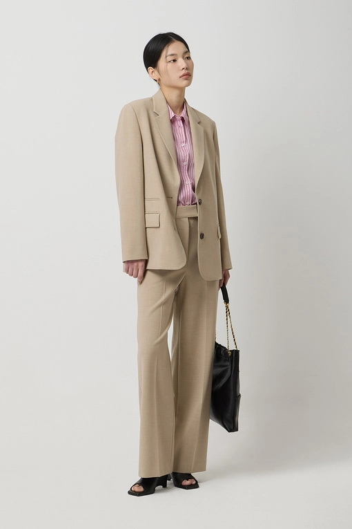 https://img.benettonmall.com/PARTS/KS/25S/SAJK05511BG_MB.jpg