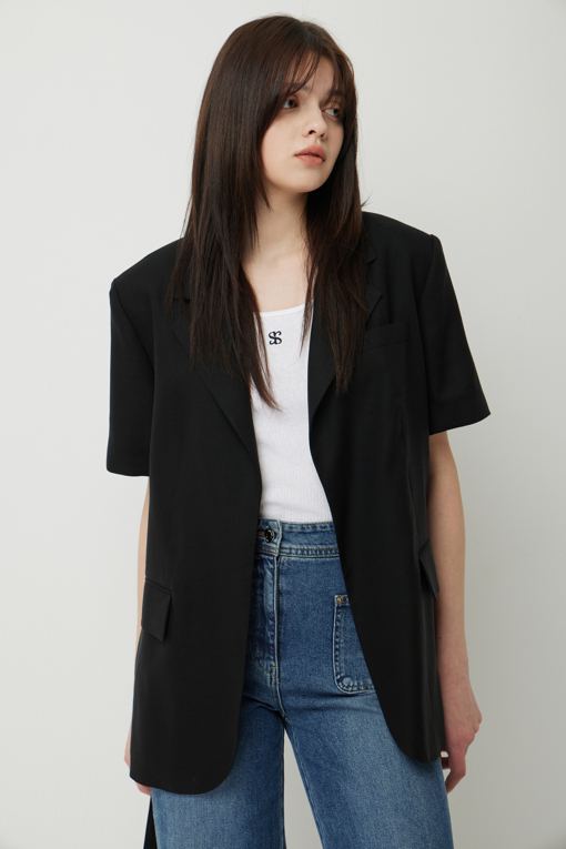 https://img.benettonmall.com/PARTS/KS/25S/SAJK80531BK_MB_D3.jpg