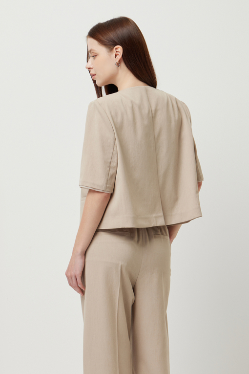 https://img.benettonmall.com/PARTS/KS/25S/SAJKE8531BG_MB_D2.jpg