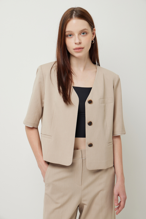 https://img.benettonmall.com/PARTS/KS/25S/SAJKE8531BG_MB_D3.jpg