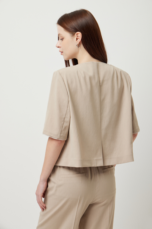 https://img.benettonmall.com/PARTS/KS/25S/SAJKE8531BG_MB_D4.jpg