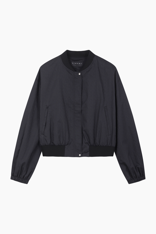 https://img.benettonmall.com/PARTS/KS/25S/SAJP34531BK_MB_D10.jpg