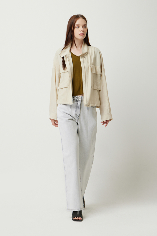 https://img.benettonmall.com/PARTS/KS/25S/SAJP36531OT_MB_D5.jpg