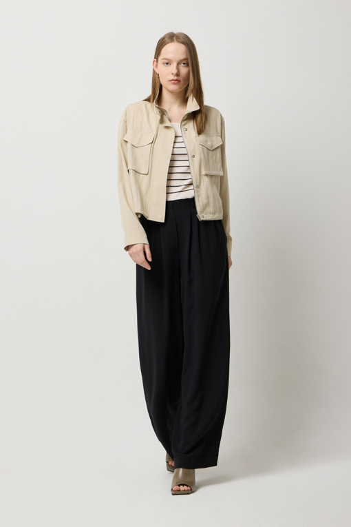 https://img.benettonmall.com/PARTS/KS/25S/SAJP81531BE_MB_D5.jpg