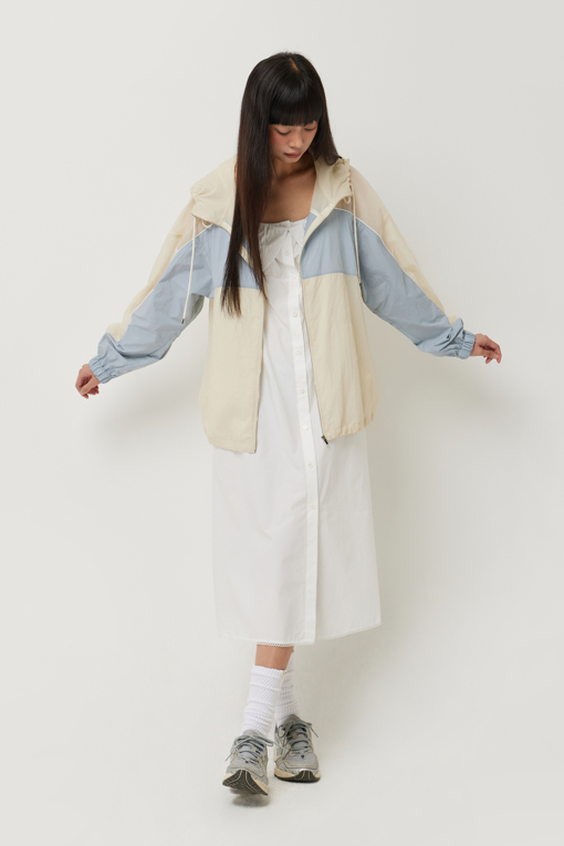 https://img.benettonmall.com/PARTS/KS/25S/SAJP90531BE_MB_D6.jpg