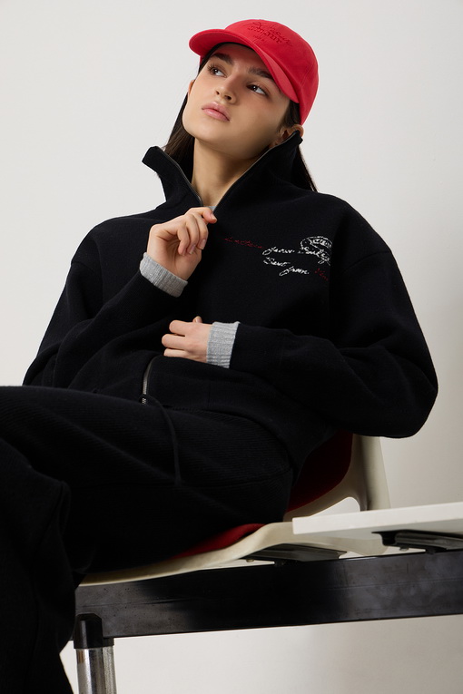 https://img.benettonmall.com/PARTS/KS/25S/SAKC03511BK_MB_D5.jpg
