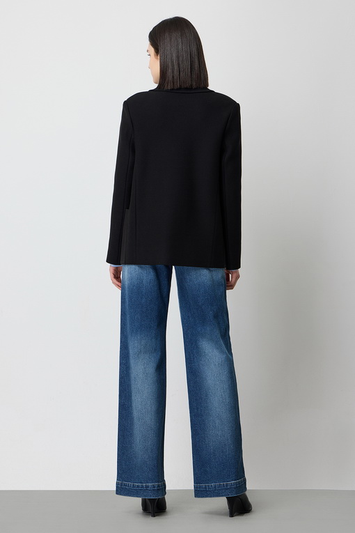 https://img.benettonmall.com/PARTS/KS/25S/SAKC05511BK_MB_D2.jpg