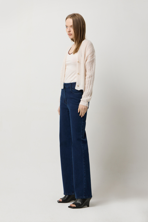 https://img.benettonmall.com/PARTS/KS/25S/SAKC09511IV_MB_D1.jpg