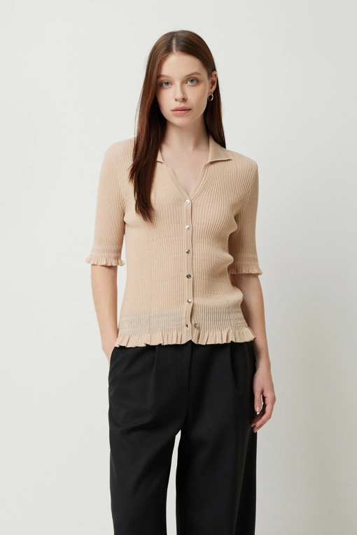 https://img.benettonmall.com/PARTS/KS/25S/SAKC40531BE_MB.jpg