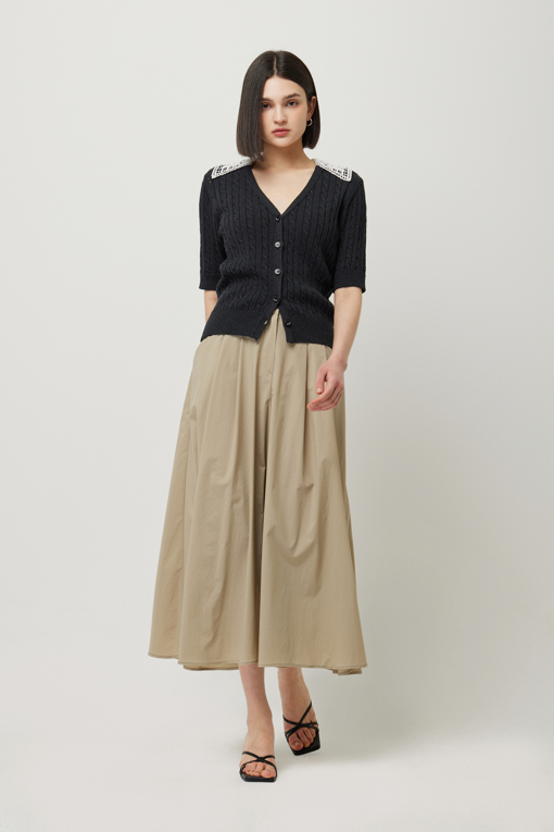 https://img.benettonmall.com/PARTS/KS/25S/SAKC42531BK_MB_D5.jpg