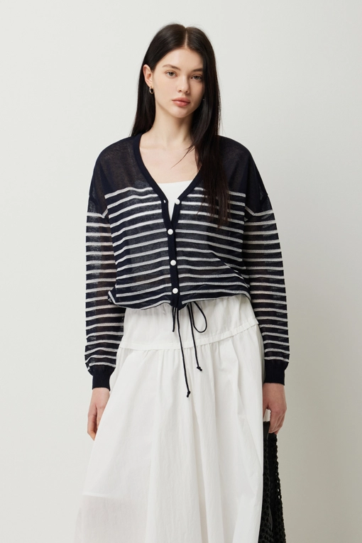 https://img.benettonmall.com/PARTS/KS/25S/SAKC44531DN_MB.jpg