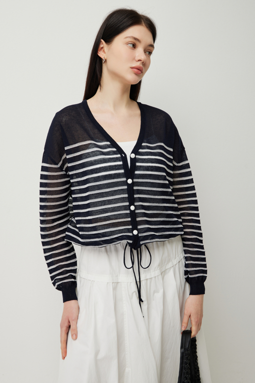 https://img.benettonmall.com/PARTS/KS/25S/SAKC44531DN_MB_D3.jpg