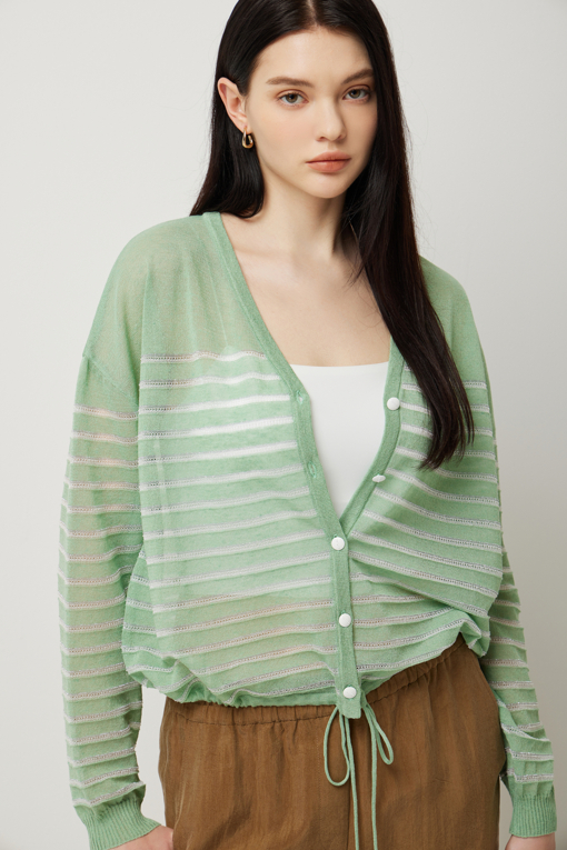 https://img.benettonmall.com/PARTS/KS/25S/SAKC44531GN_MB_D3.jpg