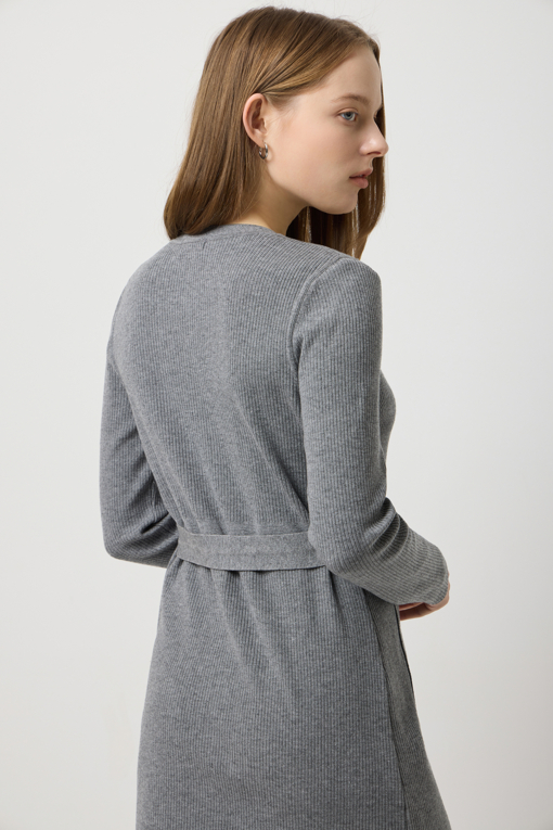 https://img.benettonmall.com/PARTS/KS/25S/SAKO03511MG_MB_D4.jpg