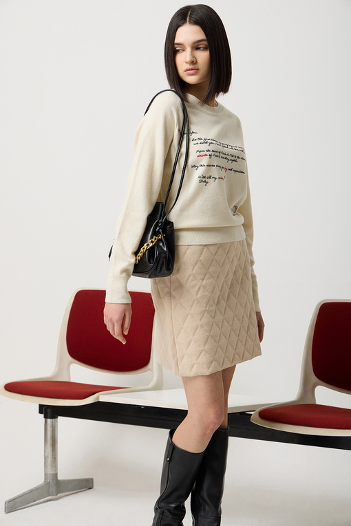 https://img.benettonmall.com/PARTS/KS/25S/SAKP04511IV_MB_D4.jpg