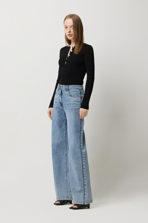 https://img.benettonmall.com/PARTS/KS/25S/SAKP37531BK_MB_D1.jpg