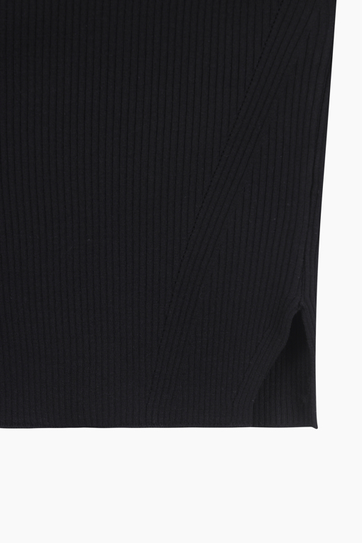 https://img.benettonmall.com/PARTS/KS/25S/SAKP37531BK_MB_D13.jpg