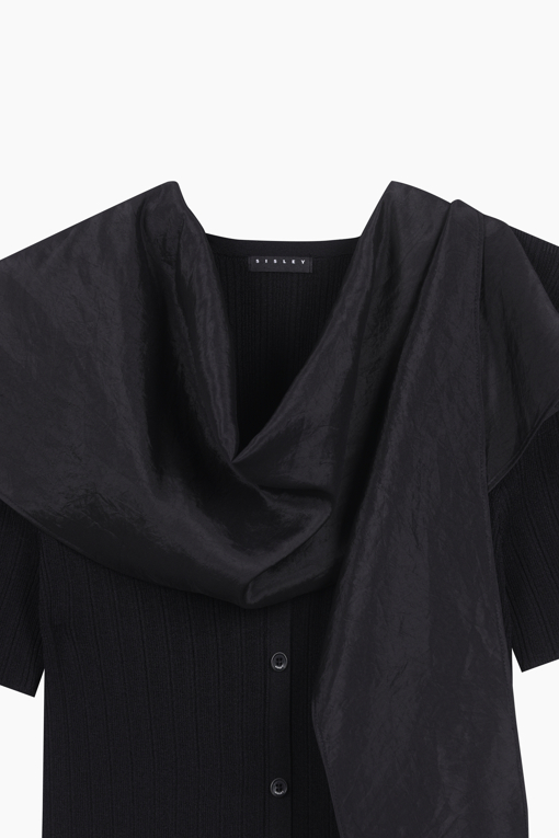 https://img.benettonmall.com/PARTS/KS/25S/SAKP42531BK_MB_D12.jpg