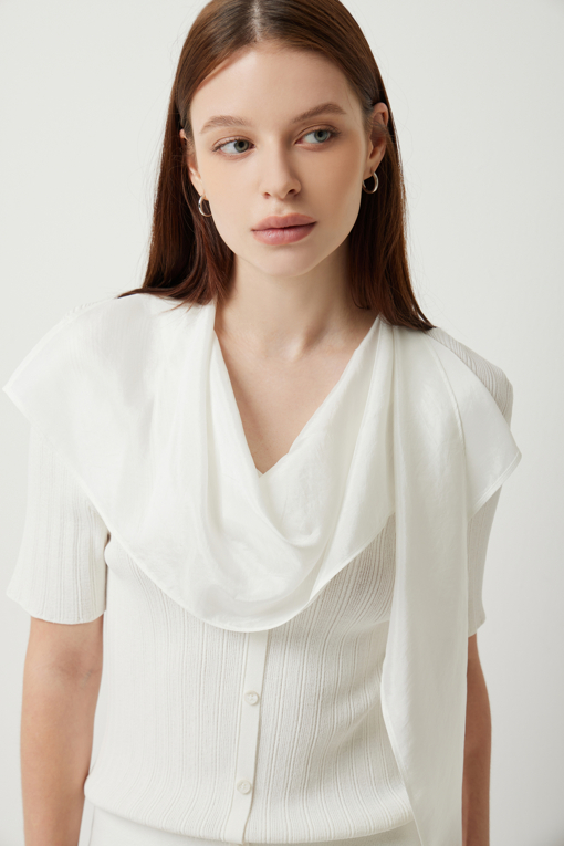 https://img.benettonmall.com/PARTS/KS/25S/SAKP42531IV_MB_D3.jpg