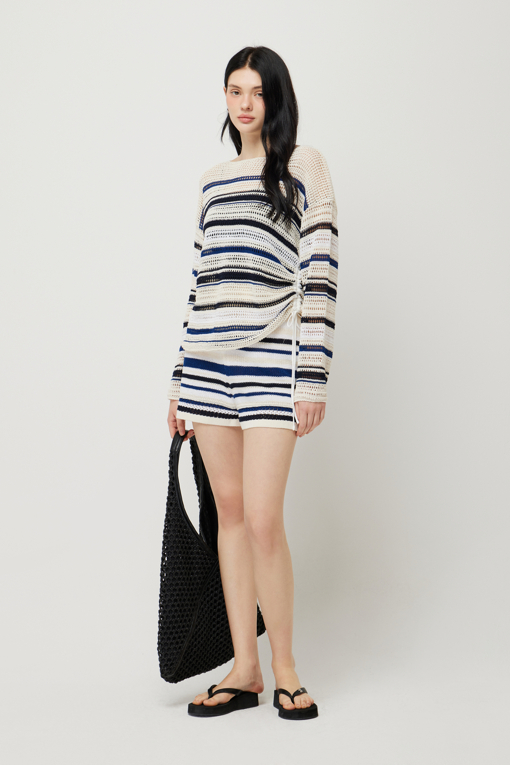 https://img.benettonmall.com/PARTS/KS/25S/SAKP61531NY_MB_D5.jpg