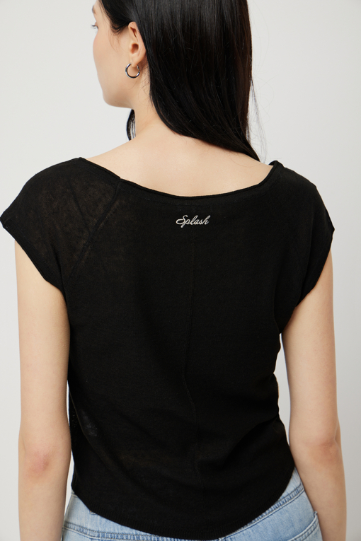 https://img.benettonmall.com/PARTS/KS/25S/SAKP62531BK_MB_D4.jpg