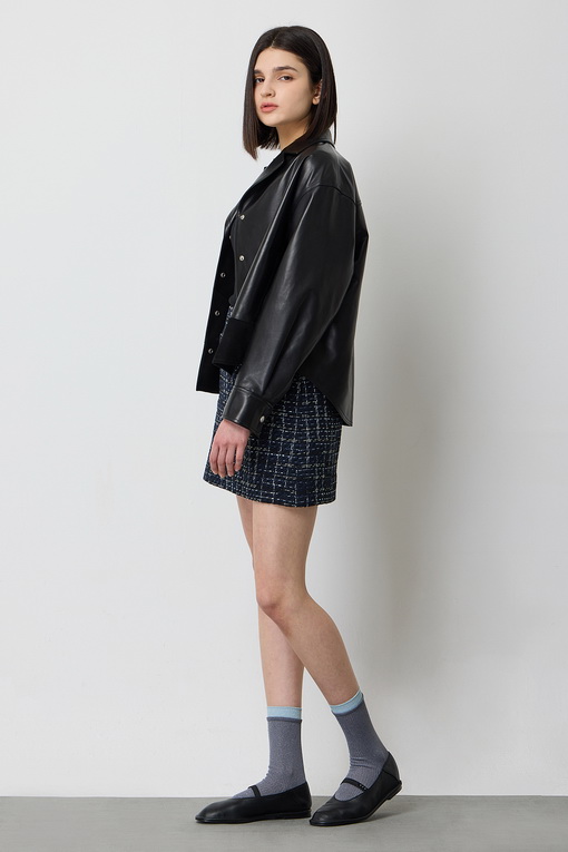 https://img.benettonmall.com/PARTS/KS/25S/SALE01511BK_MB_D1.jpg