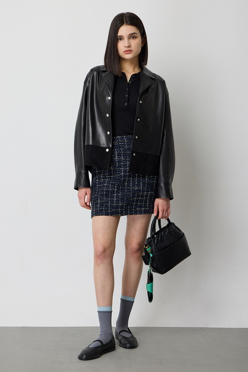 https://img.benettonmall.com/PARTS/KS/25S/SALE01511BK_MB_D5.jpg