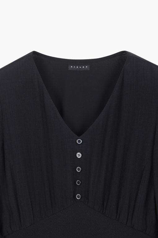 https://img.benettonmall.com/PARTS/KS/25S/SAOP31531BK_MB_D12.jpg