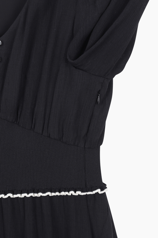 https://img.benettonmall.com/PARTS/KS/25S/SAOP31531BK_MB_D13.jpg