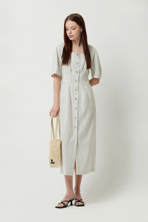 https://img.benettonmall.com/PARTS/KS/25S/SAOP37531BE_MB.jpg