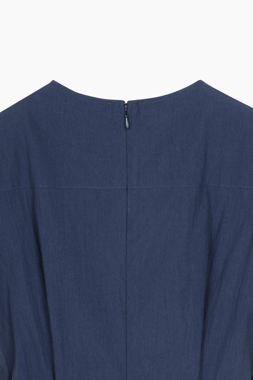 https://img.benettonmall.com/PARTS/KS/25S/SAOP83531NY_MB_D13.jpg