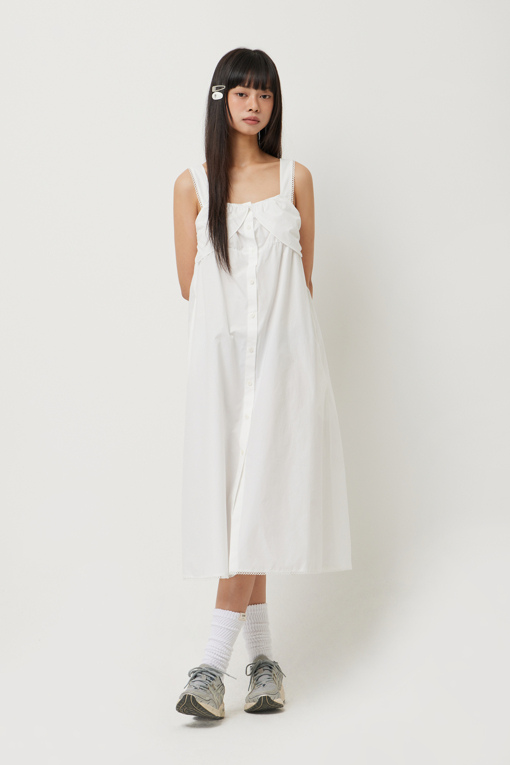 https://img.benettonmall.com/PARTS/KS/25S/SAOP90531WH_MB_D0.jpg