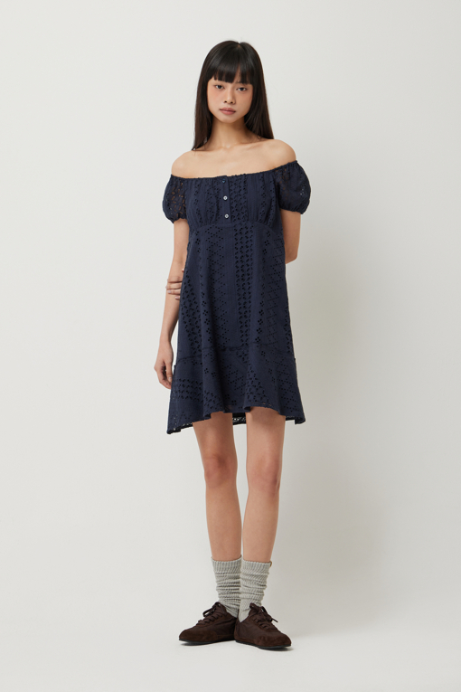 https://img.benettonmall.com/PARTS/KS/25S/SAOP91531NY_MB_D5.jpg