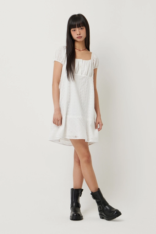 https://img.benettonmall.com/PARTS/KS/25S/SAOP91531WH_MB.jpg
