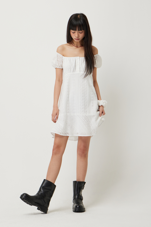 https://img.benettonmall.com/PARTS/KS/25S/SAOP91531WH_MB_D5.jpg