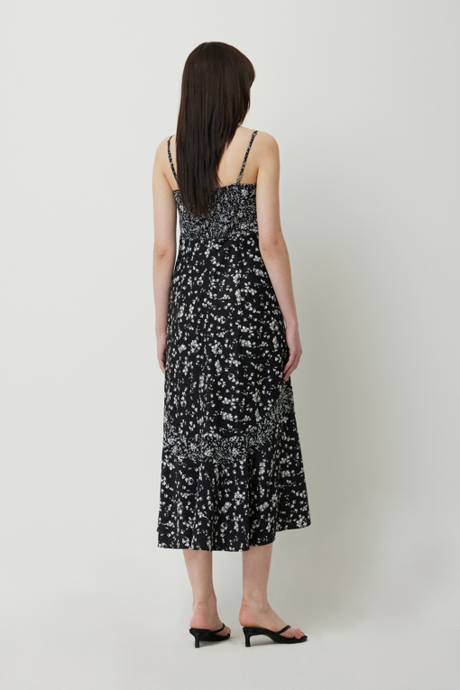 https://img.benettonmall.com/PARTS/KS/25S/SAOPE1531BK_MB_D2.jpg