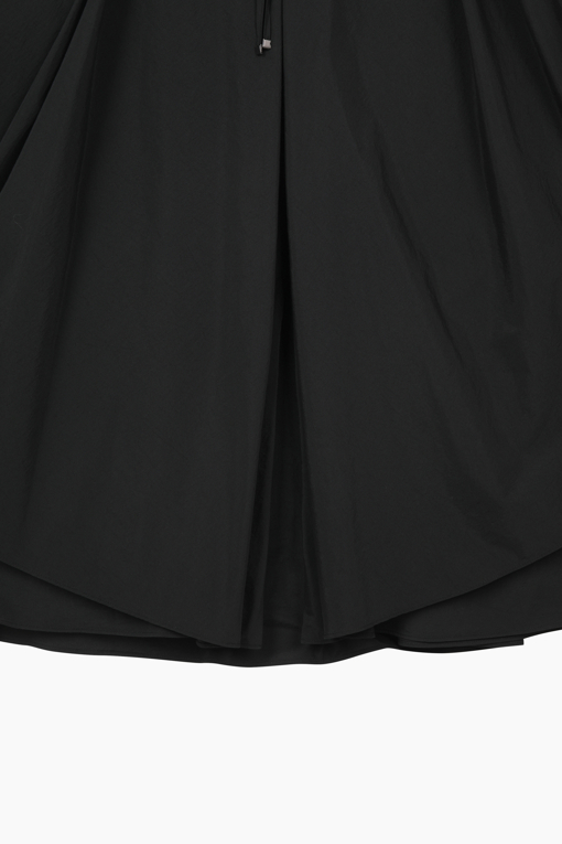 https://img.benettonmall.com/PARTS/KS/25S/SAOPE5531BK_MB_D13.jpg