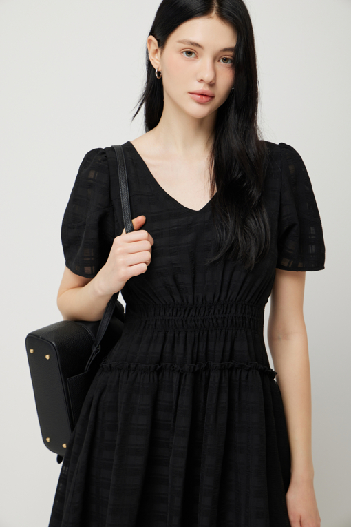 https://img.benettonmall.com/PARTS/KS/25S/SAOPE6531BK_MB_D3.jpg