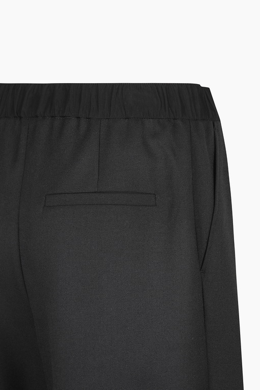 https://img.benettonmall.com/PARTS/KS/25S/SAPT08511BK_MB_D13.jpg