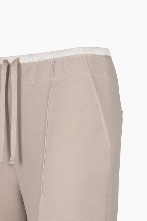 https://img.benettonmall.com/PARTS/KS/25S/SAPT10511BG_MB_D13.jpg
